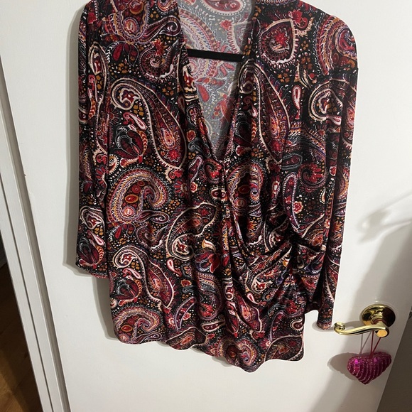 💝 2X Anne Klein Paisley Blouse - Burgundy and Black - Picture 8 of 10